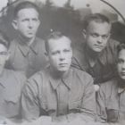 Чабанівський Михайло Іванович на фронті (2 ряд зліва)