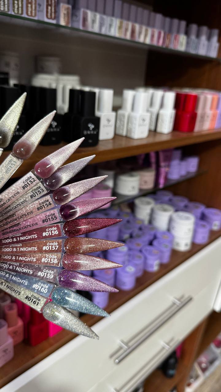 Товари в точці видачі магазину