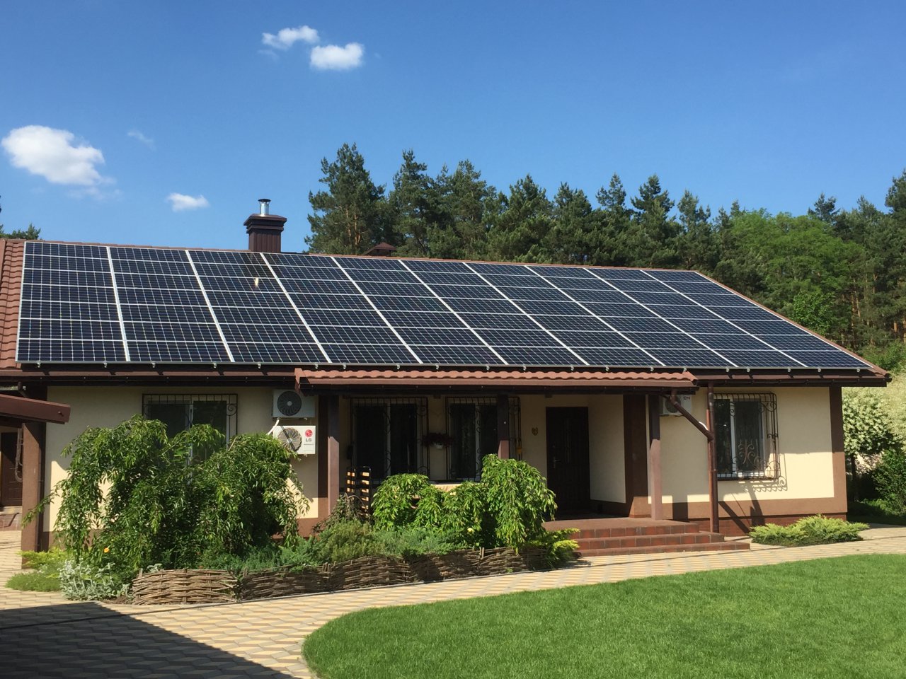 Мережева сонячна станція потужністю 20кВт Дніпро фото Solar Energy